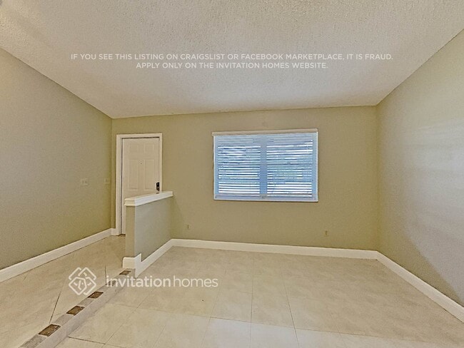 Foto del edificio - 22881 SW 56th Ave