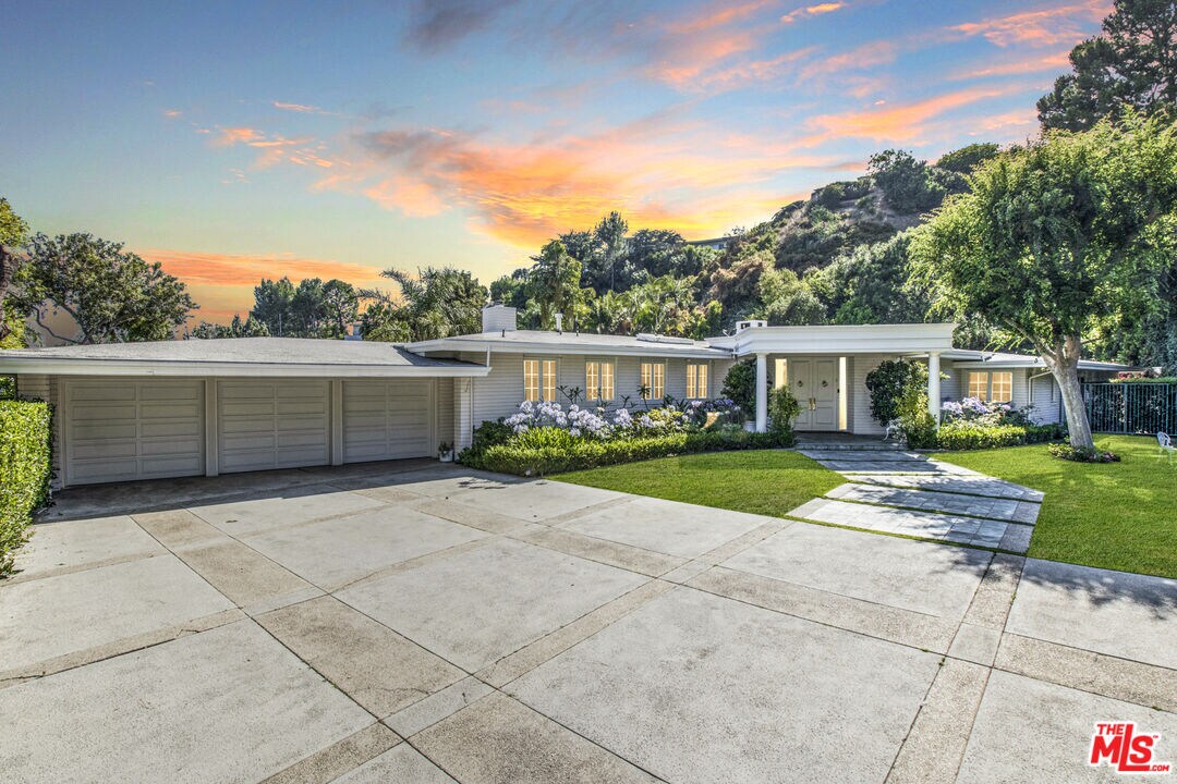 Foto principal - 1201 Loma Vista Dr