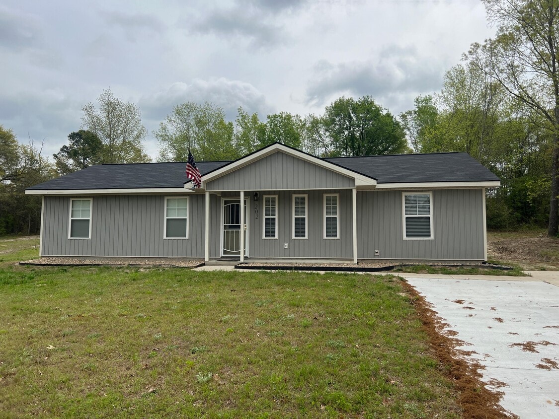 Foto principal - 202 Shetland Dr