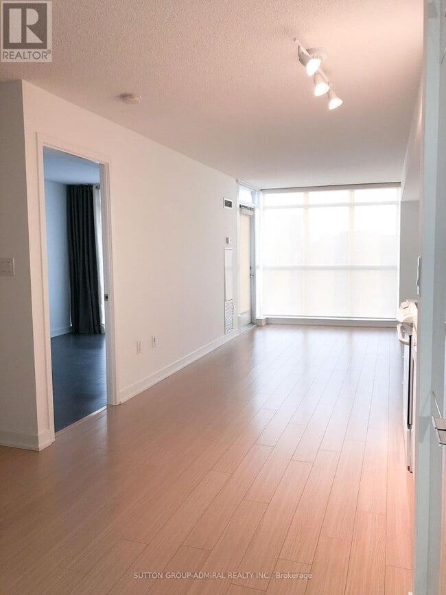 Building Photo - 151 Dan Leckie Way