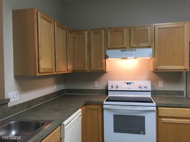 Building Photo - 3 br, 2.5 bath Townhome - 269 Scrub Jay Dr