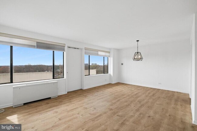 Foto del edificio - 4501 Arlington Blvd