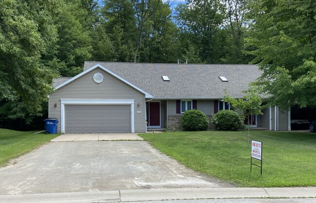Building Photo - 3592 S Timber Trl