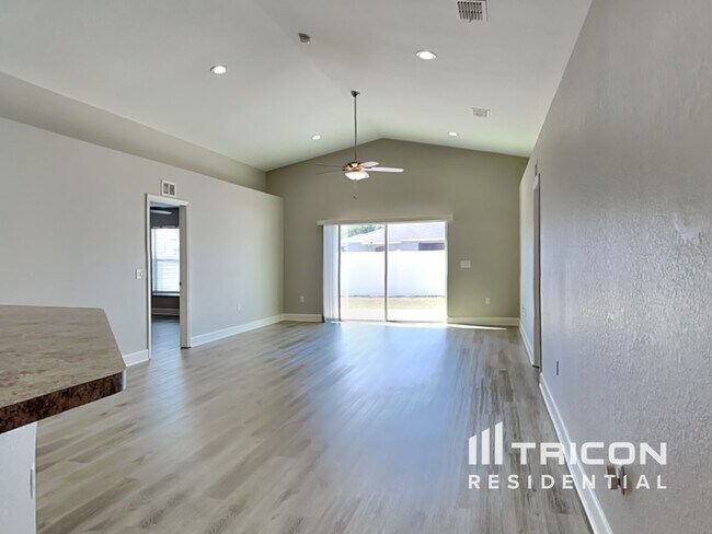 Foto del edificio - 5153 Magnolia Preserve Blvd