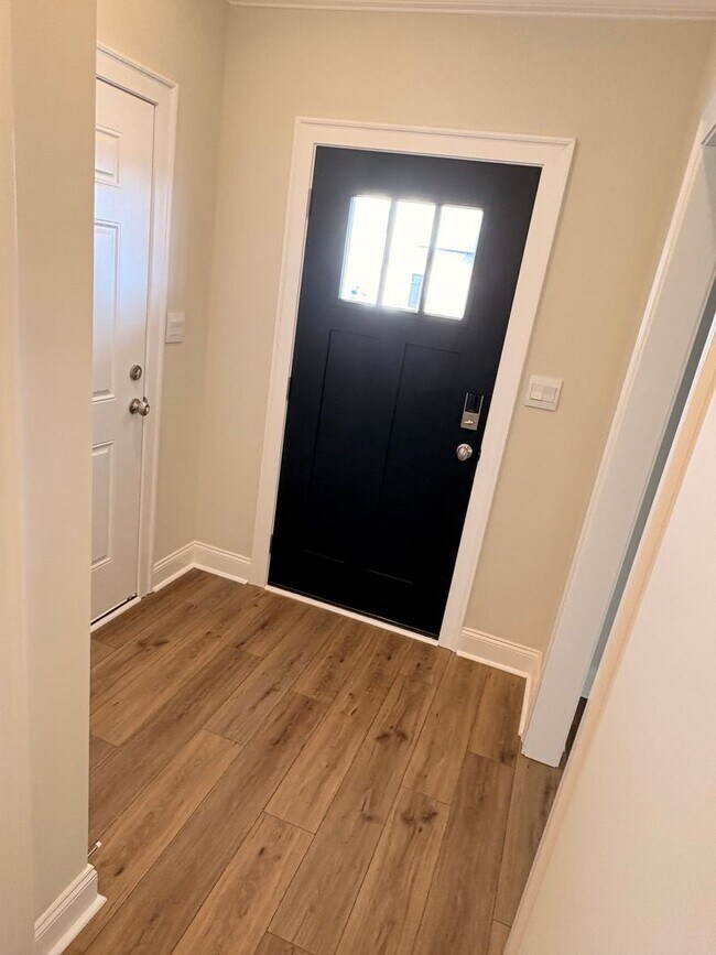 Foto del edificio - 110 Alva Ct