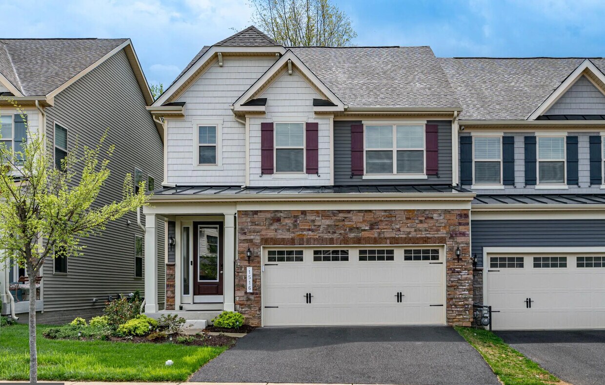 Foto principal - 1516 Crampton St
