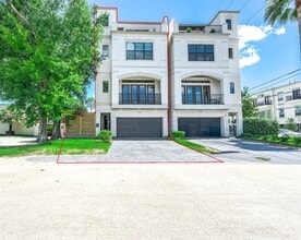Building Photo - 5733 Winsome Ln