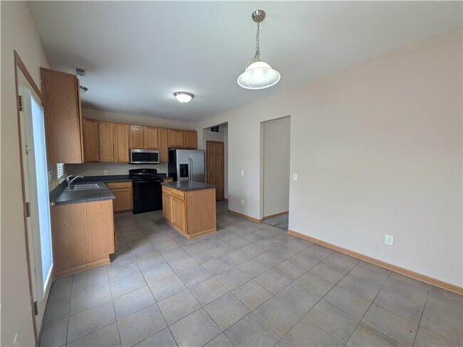 Foto del edificio - 3698 Gibbstone Dr