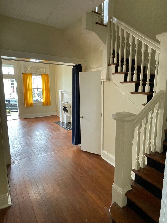 Foto del edificio - Charming 3 bedroom close to Freret Street, Uptown, Downtown and MORE!!!