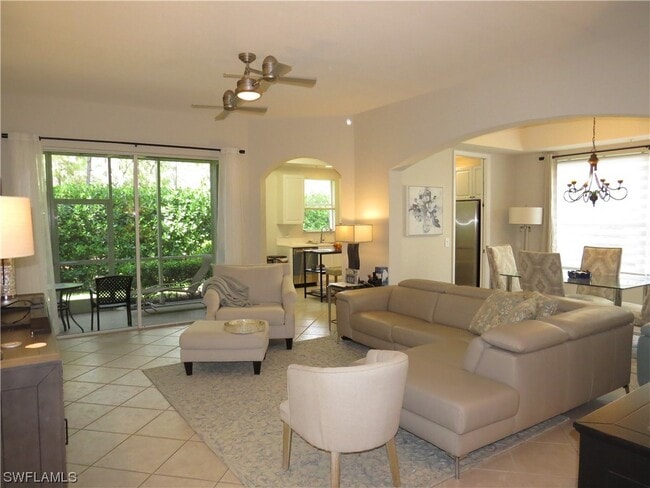 Building Photo - 1435 Mariposa Cir