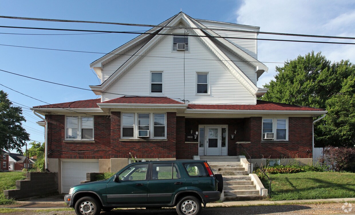 Building Photo - 4039 Superior Ave