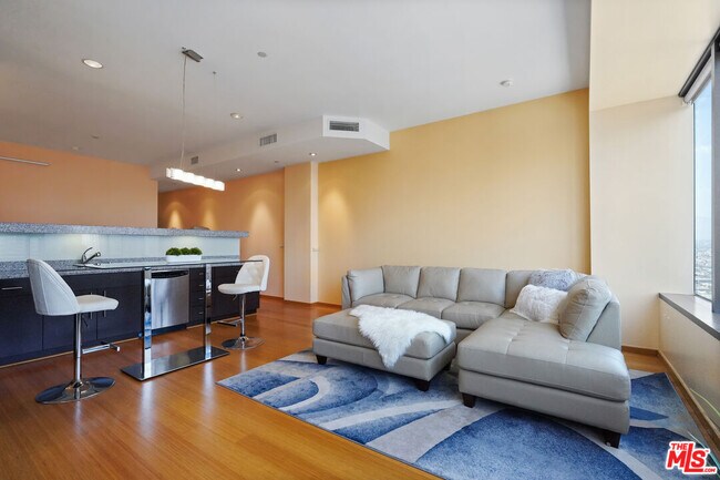 Foto del edificio - 1100 Wilshire Blvd