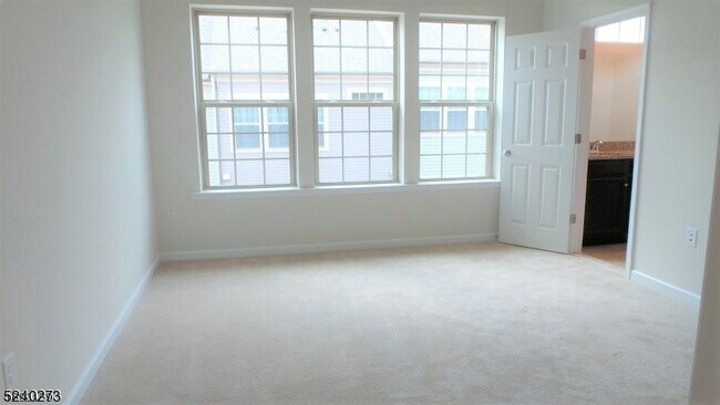 Building Photo - 4 Ambrosia Ct