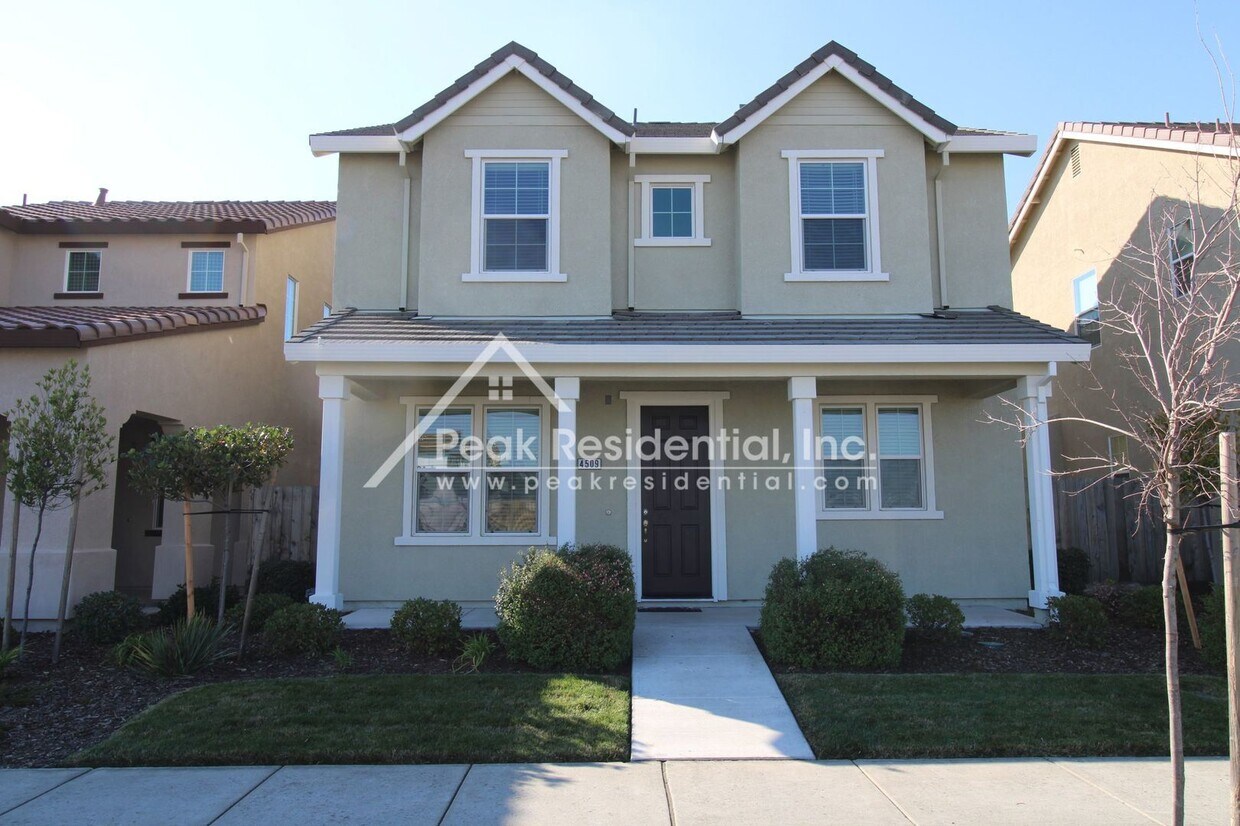 Primary Photo - 3 br, 2.5 bath House - 4509 Juneberry Drive
