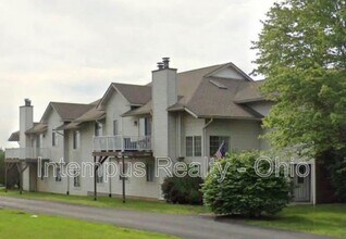 Building Photo - 3840 Mercedes Pl