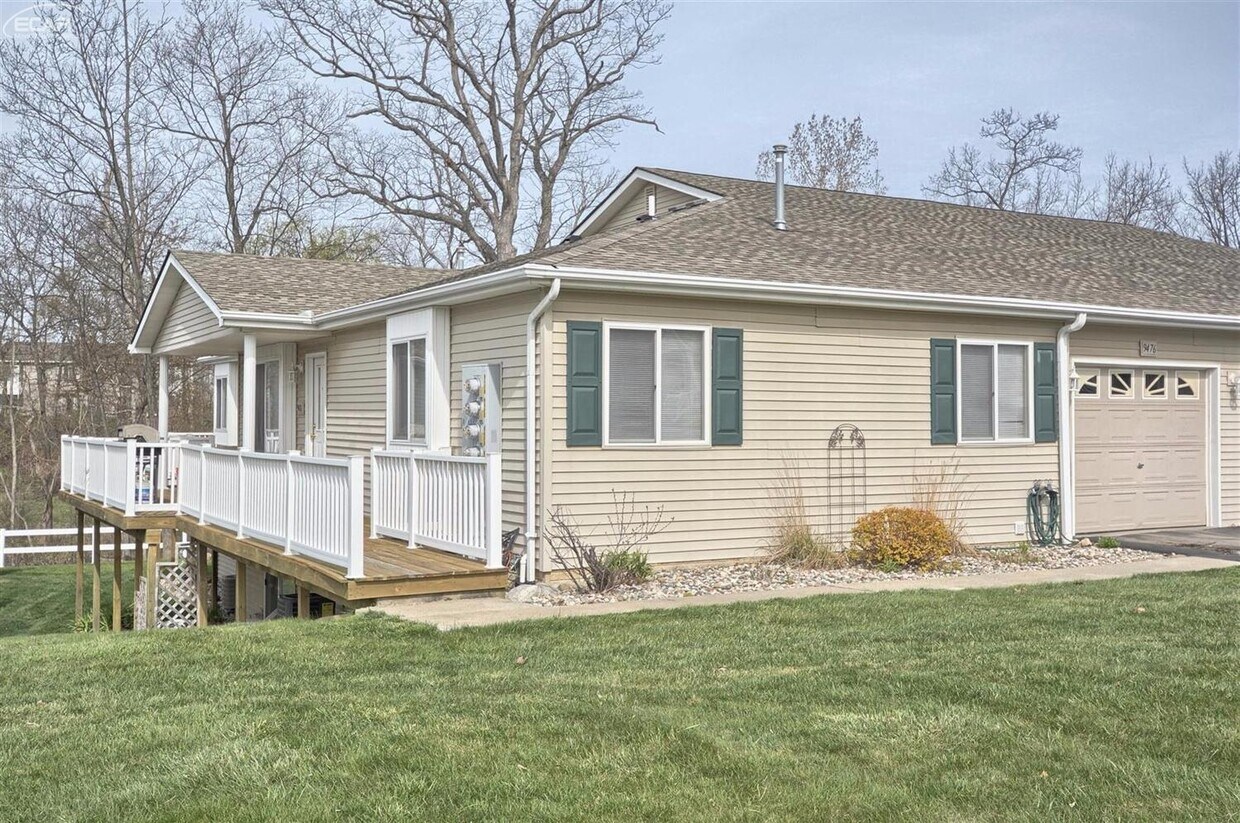 Building Photo - 9476 Timber Ridge Drive