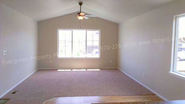 Building Photo - Lock in the Rent through 2026! Beautiful 3...
