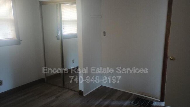 Foto del edificio - 768 Hudson Ave