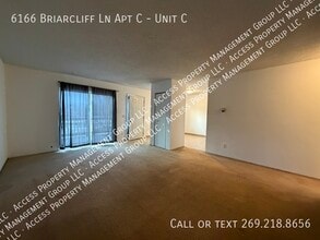 Building Photo - 6166 Briarcliff Ln