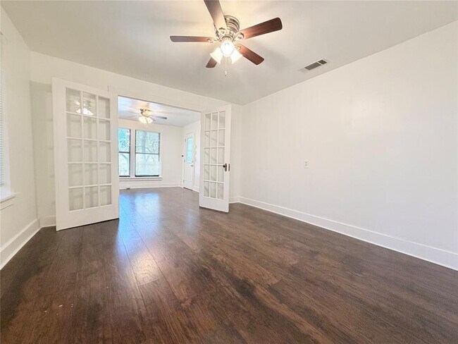 Foto del edificio - 2003 E 12th St