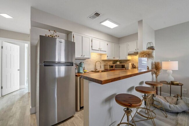 Foto del edificio - 312 Bream Ave