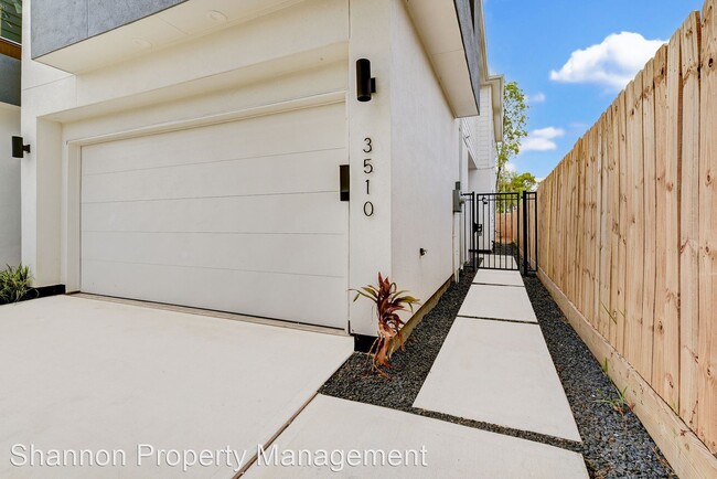 Building Photo - 3 br, 3.5 bath House - 3510 Hadley Street