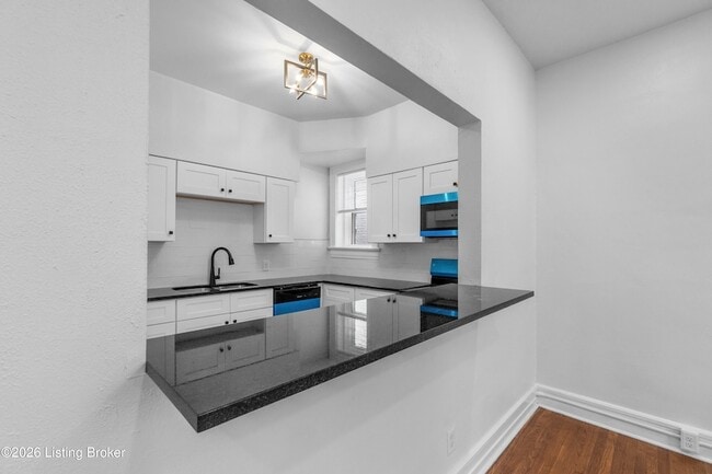 Photo - 409 W Gaulbert Ave House