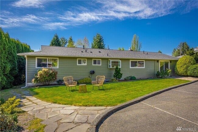 back of house - 1307 Cypress Ln