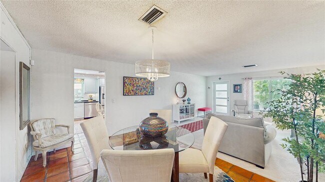Foto del edificio - 1729 NW 37th St