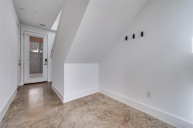 Foto del edificio - 2317 Moser Ave