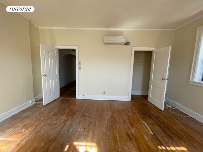 Building Photo - 436 MacDonough St