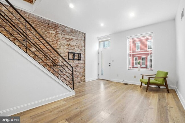 Building Photo - 1807 Wylie St