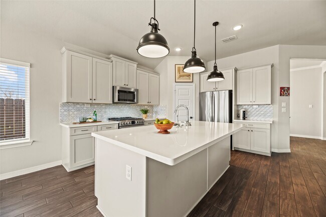 Building Photo - 9019 Stanley Oak Dr