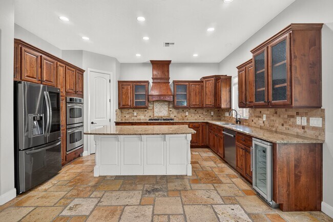Building Photo - 3565 S 1620 W