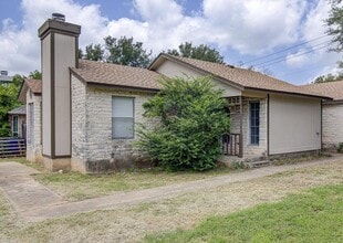 Building Photo - 9624 Sugar Hill Dr