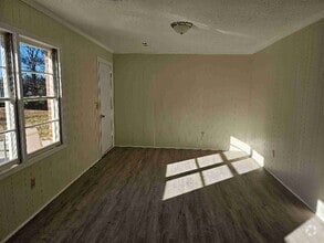 Building Photo - 287 Oliver Dr