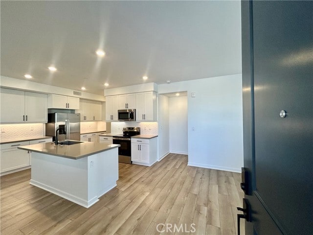 Foto del edificio - 6114 Valentina Wy