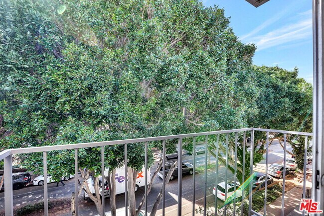 Foto del edificio - 831 2nd St