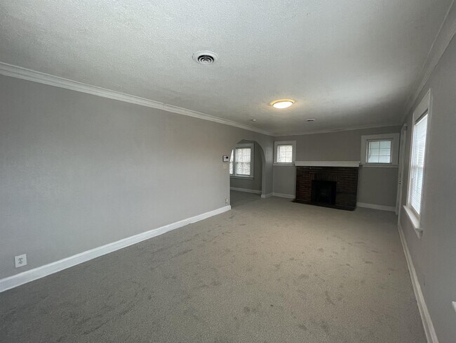 Building Photo - 4228 Virginia Ave