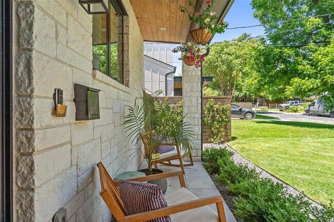 Foto del edificio - 2107 Peach Tree St