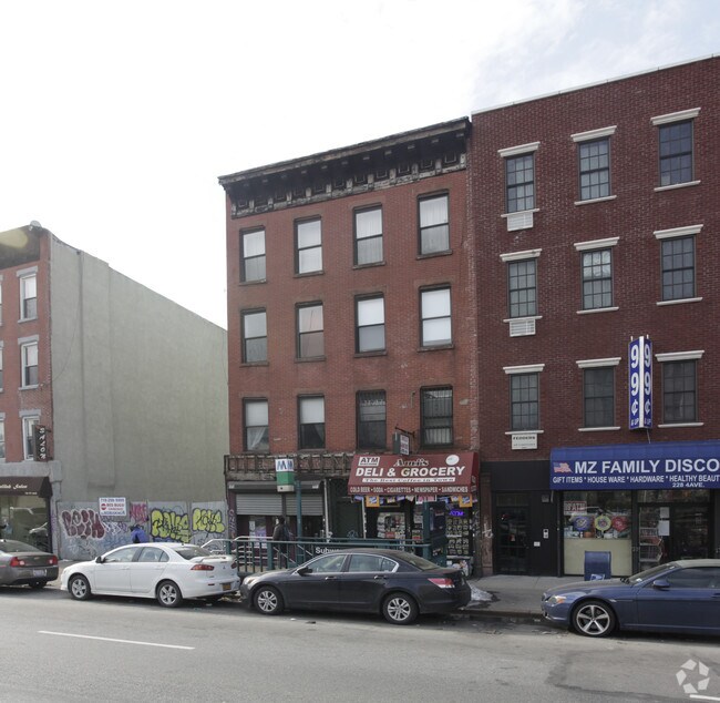 Building Photo - 230 4th Ave