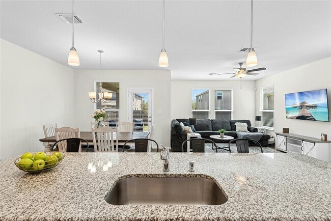 Foto del edificio - 1124 Aronia Ln
