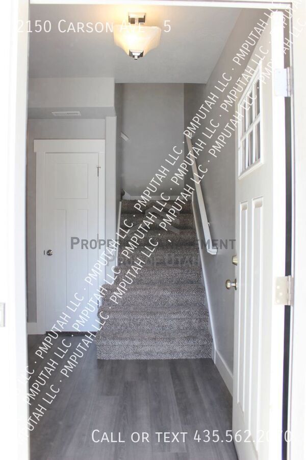 Foto del edificio - 2150 Carson Ave