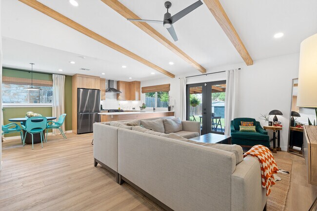 Foto del edificio - 1502 Thornridge Rd