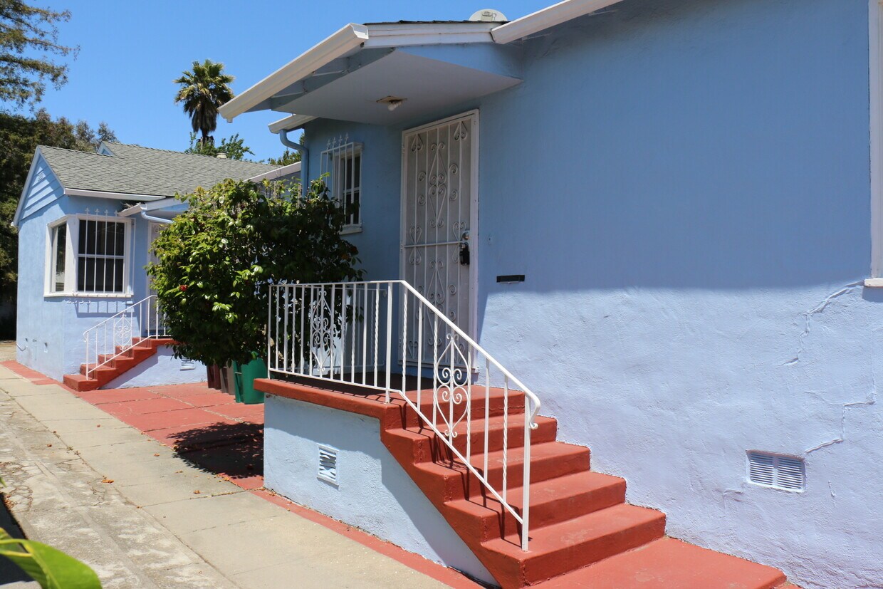 Foto principal - 2533 19th Ave