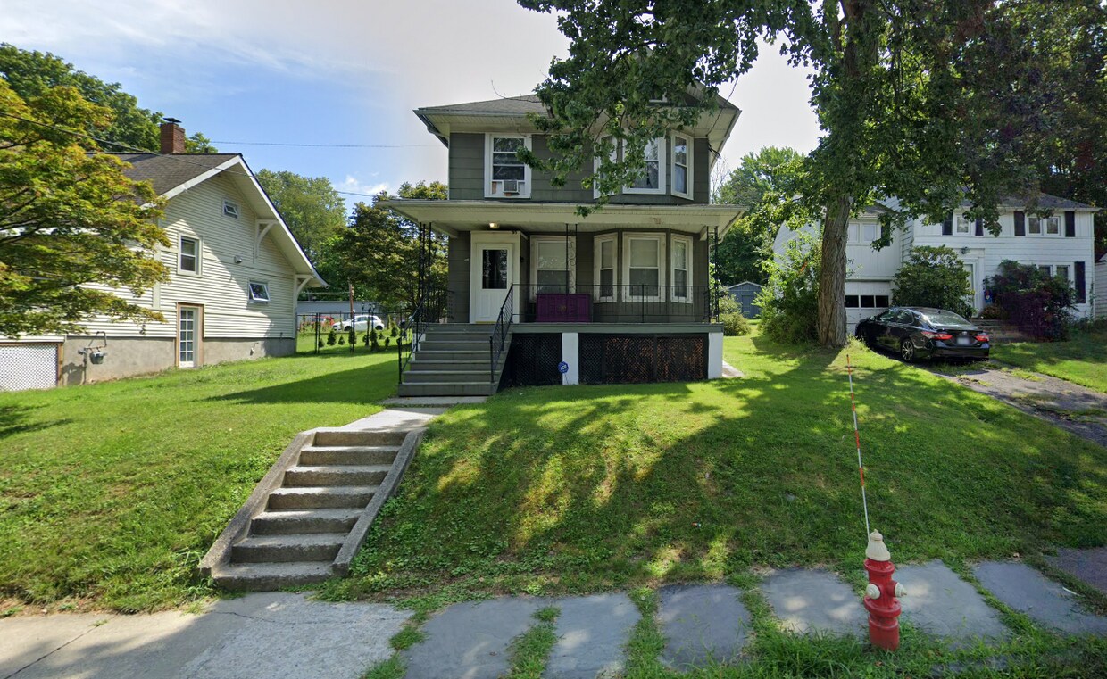 85 Watkins Ave, Middletown, NY 10940 House Rental in Middletown, NY