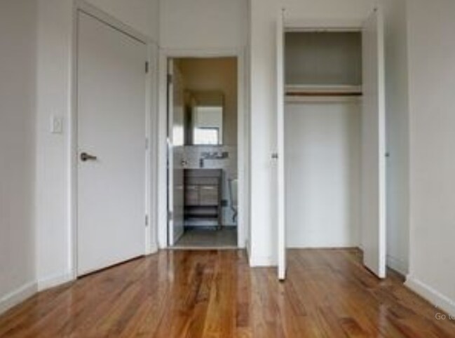 Foto del edificio - 700 St Marks Ave