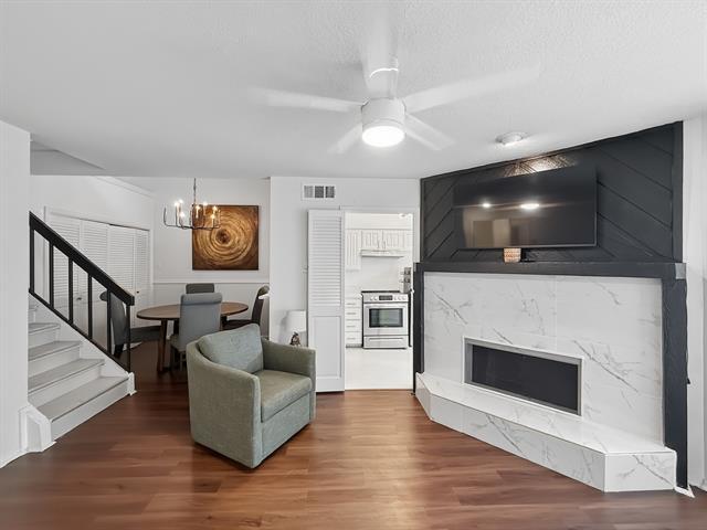 Building Photo - 336 Melrose Dr