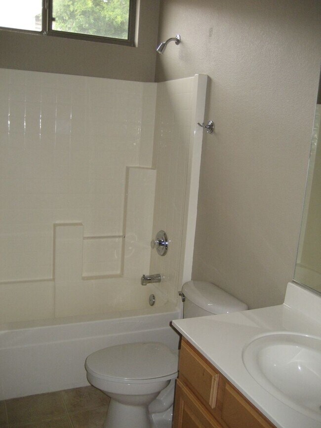 Building Photo - 40228 N Patriot Way