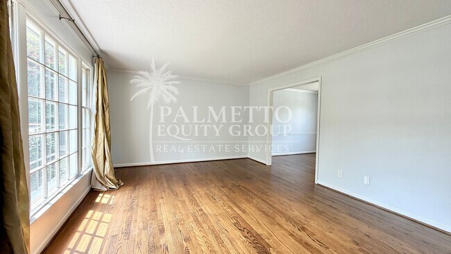 Foto del edificio - 4109 Windlestraw Ln
